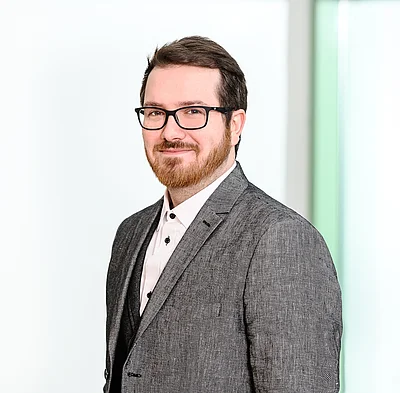 Portrait von Tom Lippkow, Kontaktperson der HOWOGE.